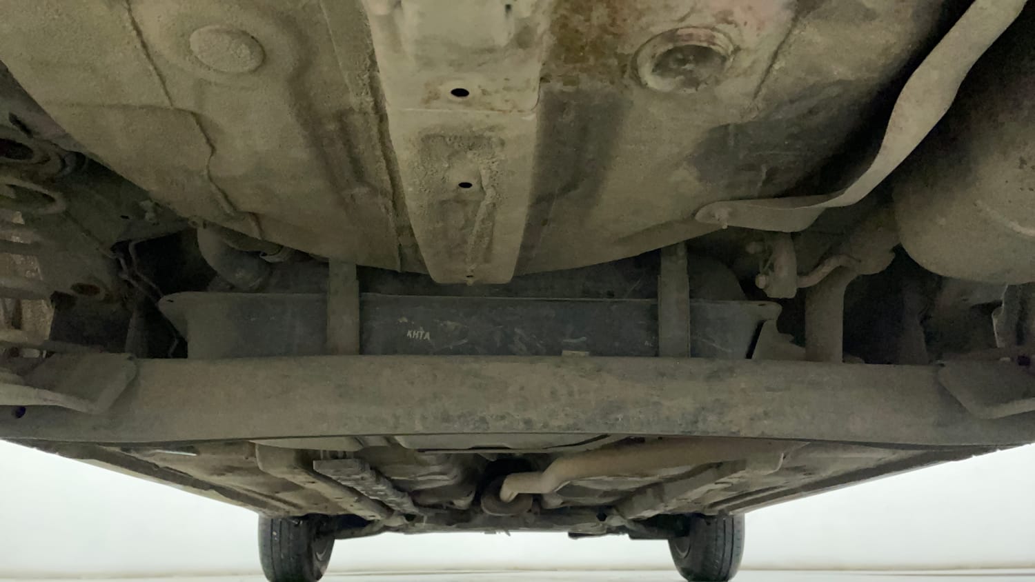 Used 2015 Hyundai Grand i10 Sportz 1.2 Kappa VTVT Petrol Manual extra REAR UNDERBODY VIEW (TAKEN FROM REAR)