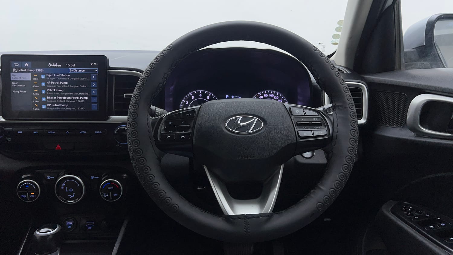 Used 2020 Hyundai Venue SX Plus 1.0 Turbo DCT Petrol Automatic interior STEERING VIEW