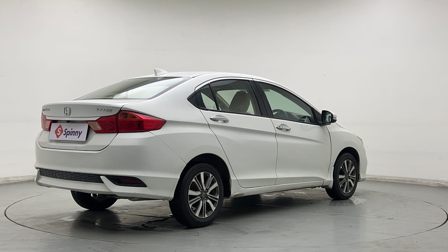 2018 Honda City V Petrol-4