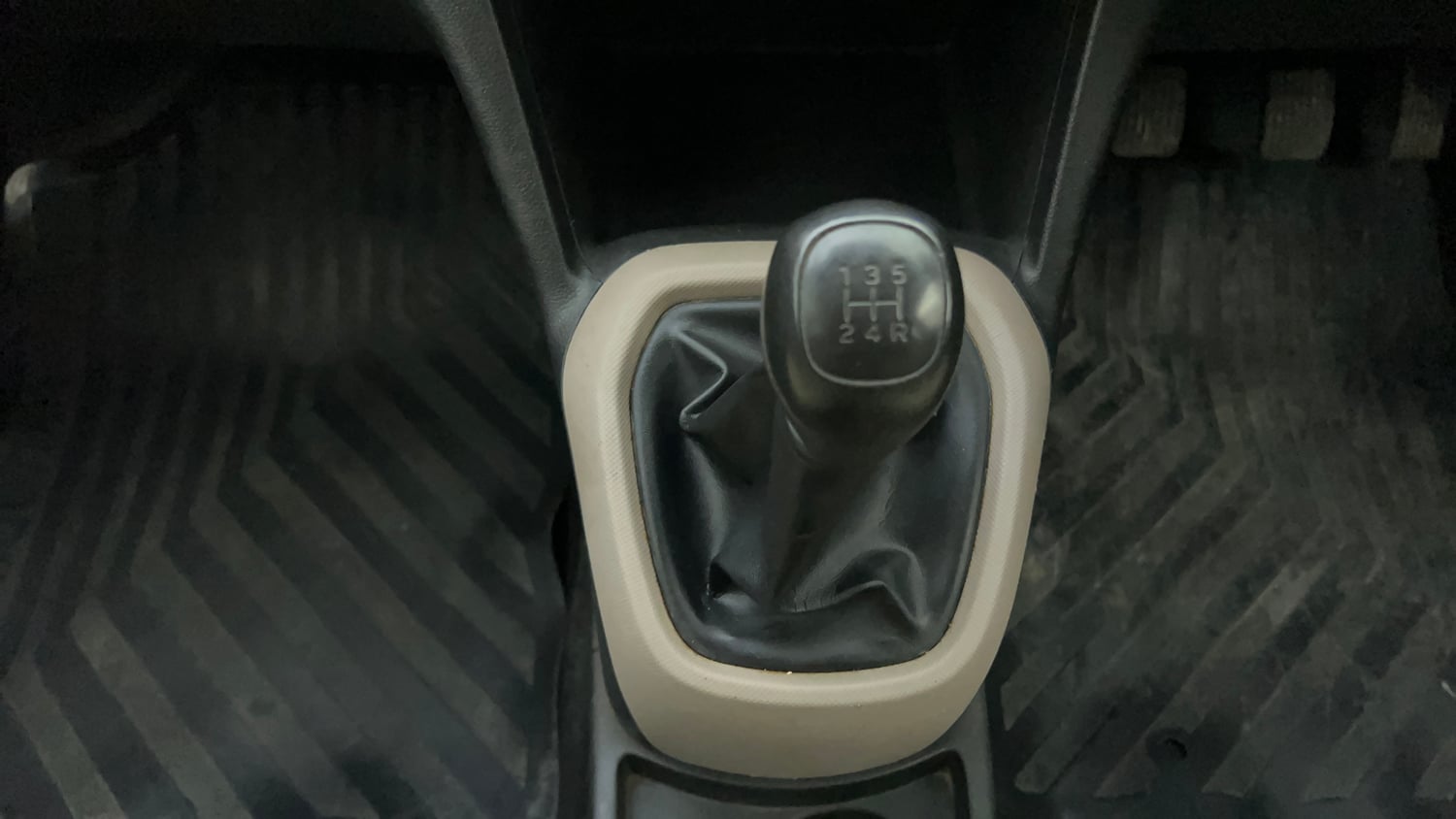 Used 2017 Hyundai Grand i10 Magna 1.2 Kappa VTVT Petrol Manual interior GEAR  KNOB VIEW