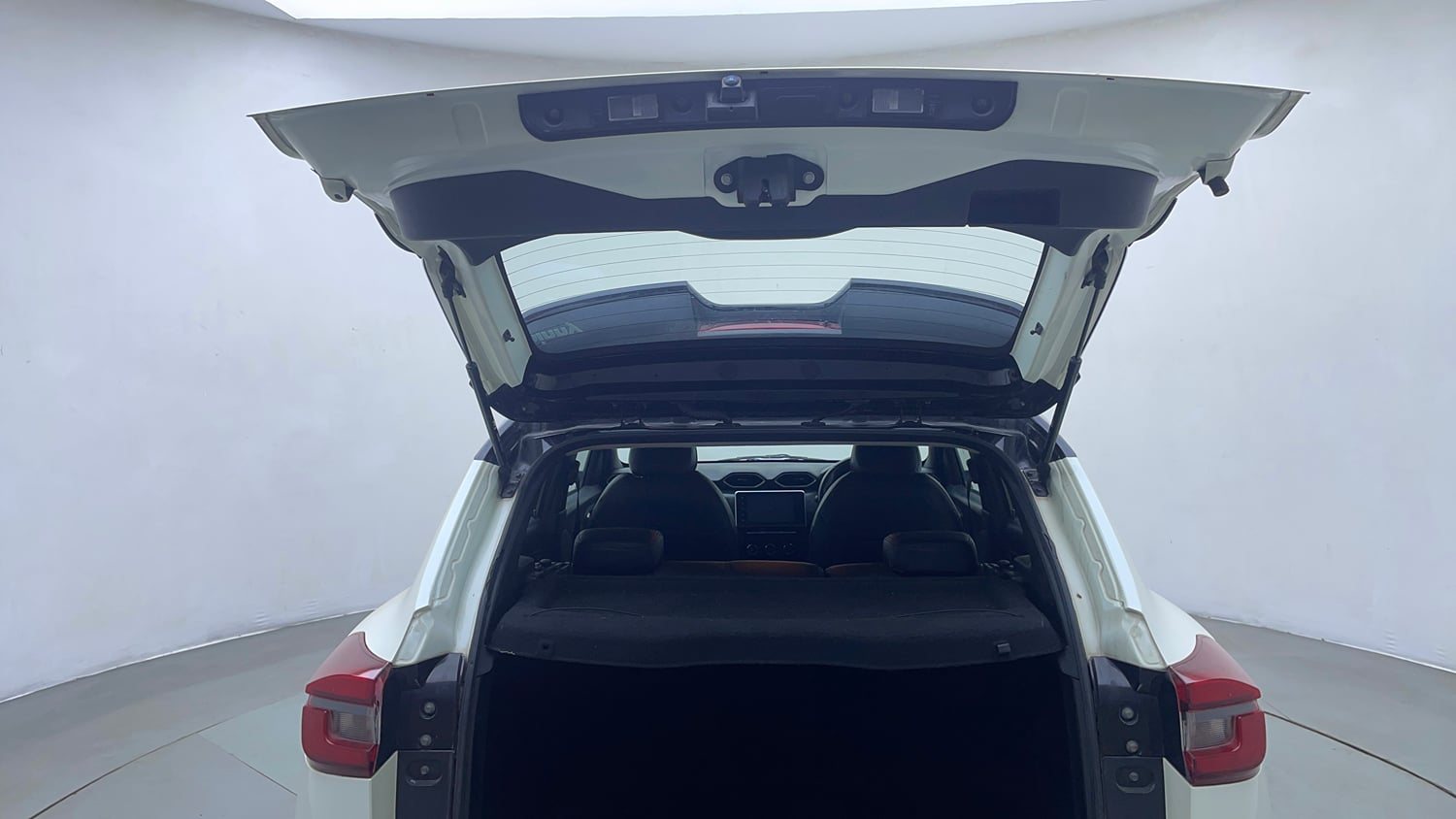 Used 2022 Nissan Magnite XV Premium Turbo CVT Dual Tone Petrol Automatic interior DICKY DOOR OPEN VIEW
