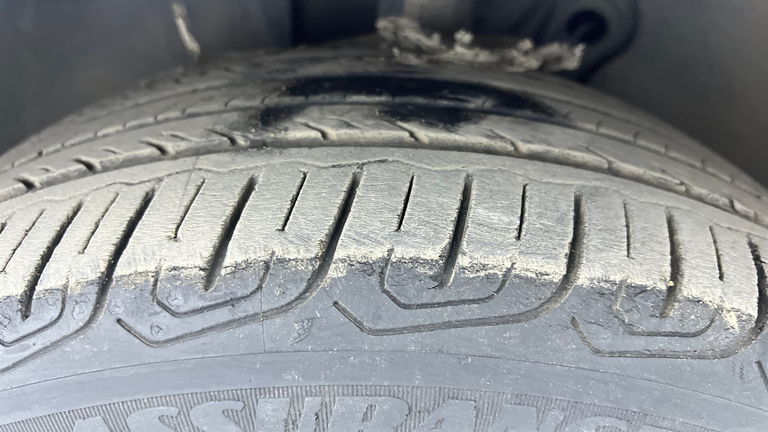 Used 2018 Skoda Octavia 1.8 TSI L&K Petrol Automatic tyres LEFT FRONT TYRE TREAD VIEW