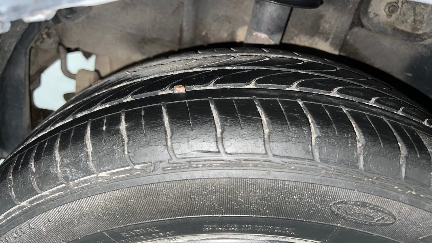 Used 2020 Tata Tiago XZ Plus Dual Tone Petrol Manual tyres RIGHT REAR TYRE TREAD VIEW