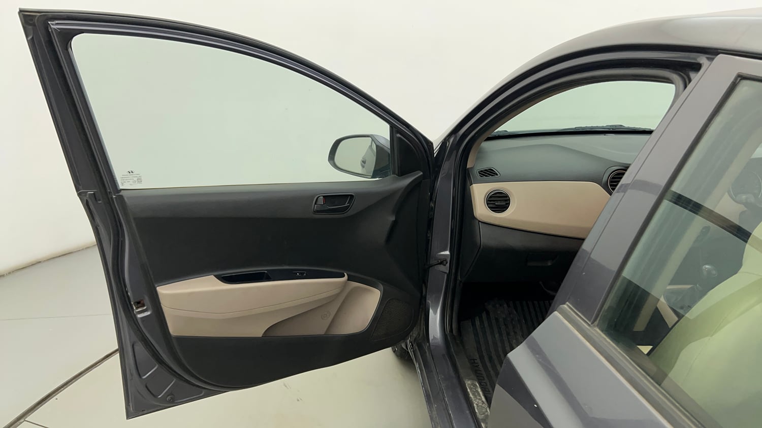 Used 2017 Hyundai Grand i10 Magna 1.2 Kappa VTVT Petrol Manual interior LEFT FRONT DOOR OPEN VIEW