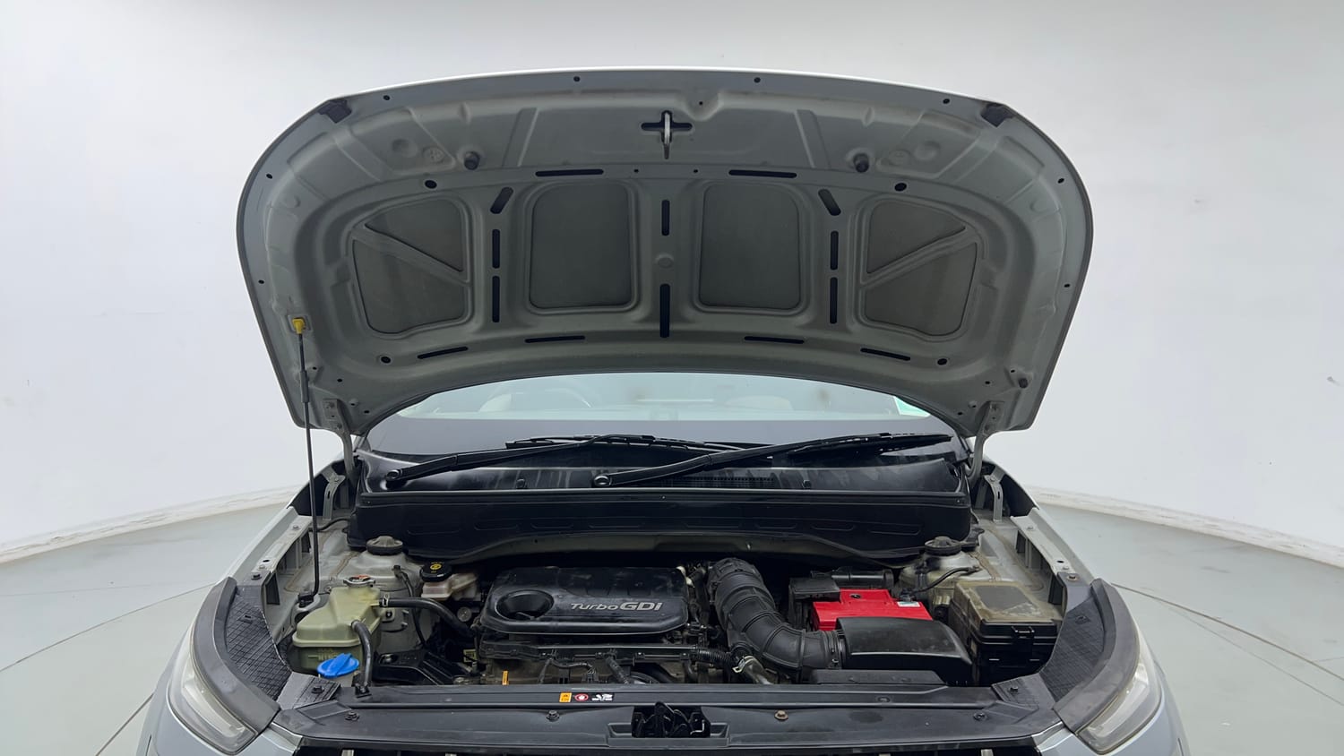 Used 2020 Hyundai Venue SX Plus 1.0 Turbo DCT Petrol Automatic engine ENGINE & BONNET OPEN FRONT VIEW