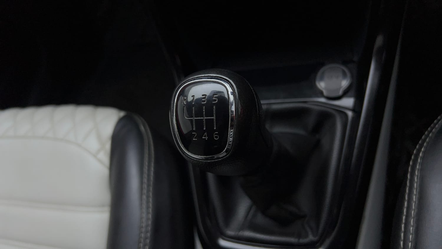 2022 Skoda Kushaq Active 1.0 TSI MT-16
