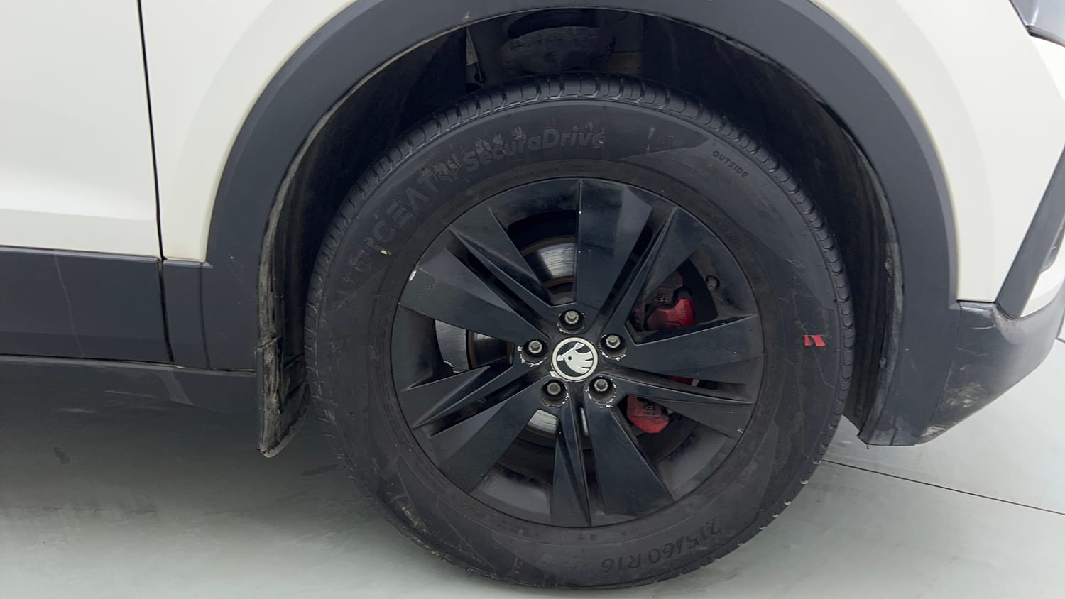 2023 Skoda Kushaq Ambition 1.0L TSI AT-32