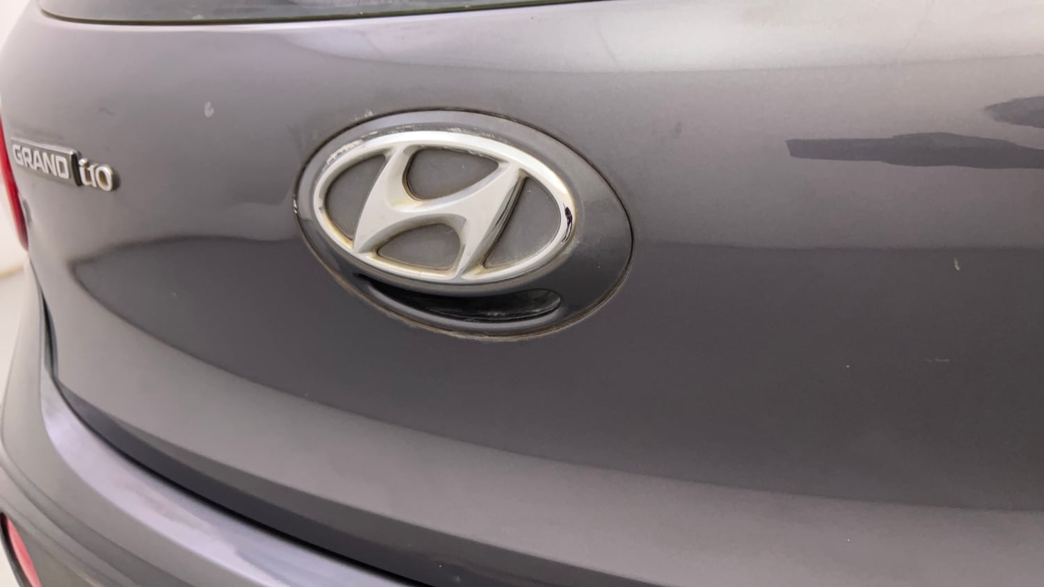 Used 2017 Hyundai Grand i10 Magna 1.2 Kappa VTVT Petrol Manual dents MINOR DENT