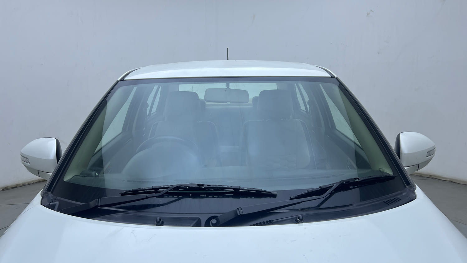 Used 2017 Maruti Suzuki Swift Dzire VXI AT ABS Petrol Automatic exterior FRONT WINDSHIELD VIEW