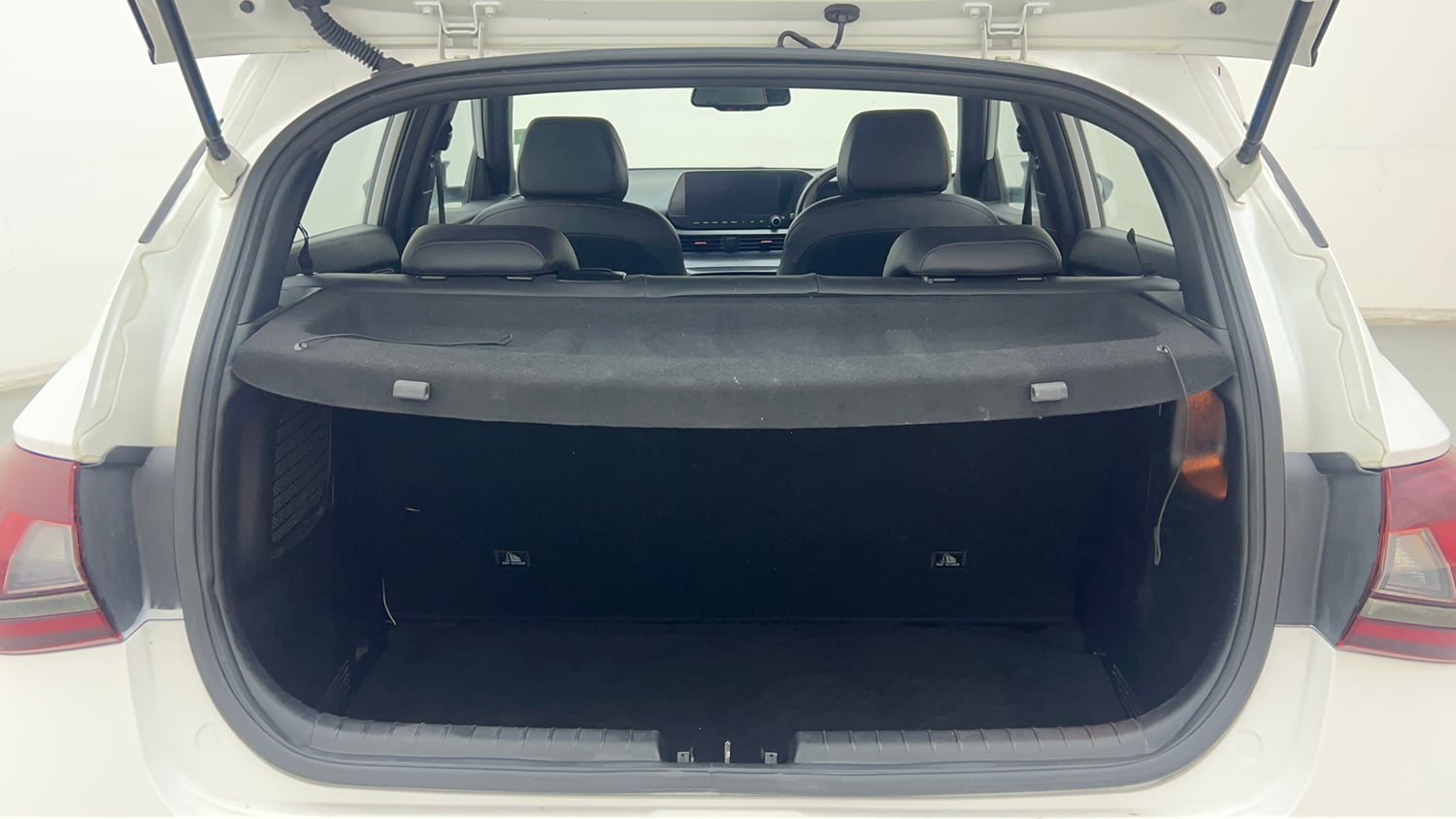 Used 2023 Hyundai i20 N Line N8 1.0 Turbo DCT Petrol Automatic interior DICKY INSIDE VIEW