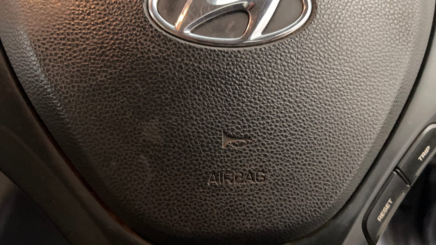 Used 2017 Hyundai Grand i10 Magna 1.2 Kappa VTVT Petrol Manual top_features Airbags