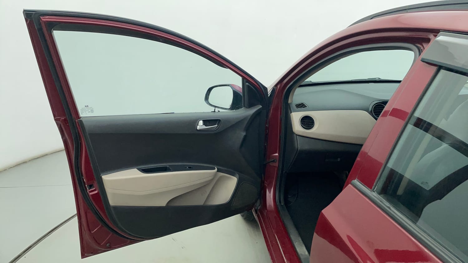 Used 2015 Hyundai Grand i10 Sportz 1.2 Kappa VTVT Petrol Manual interior LEFT FRONT DOOR OPEN VIEW