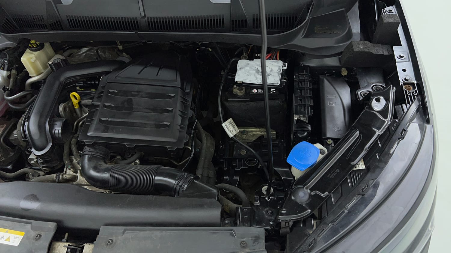 2022 Skoda Kushaq Active 1.0 TSI MT-28