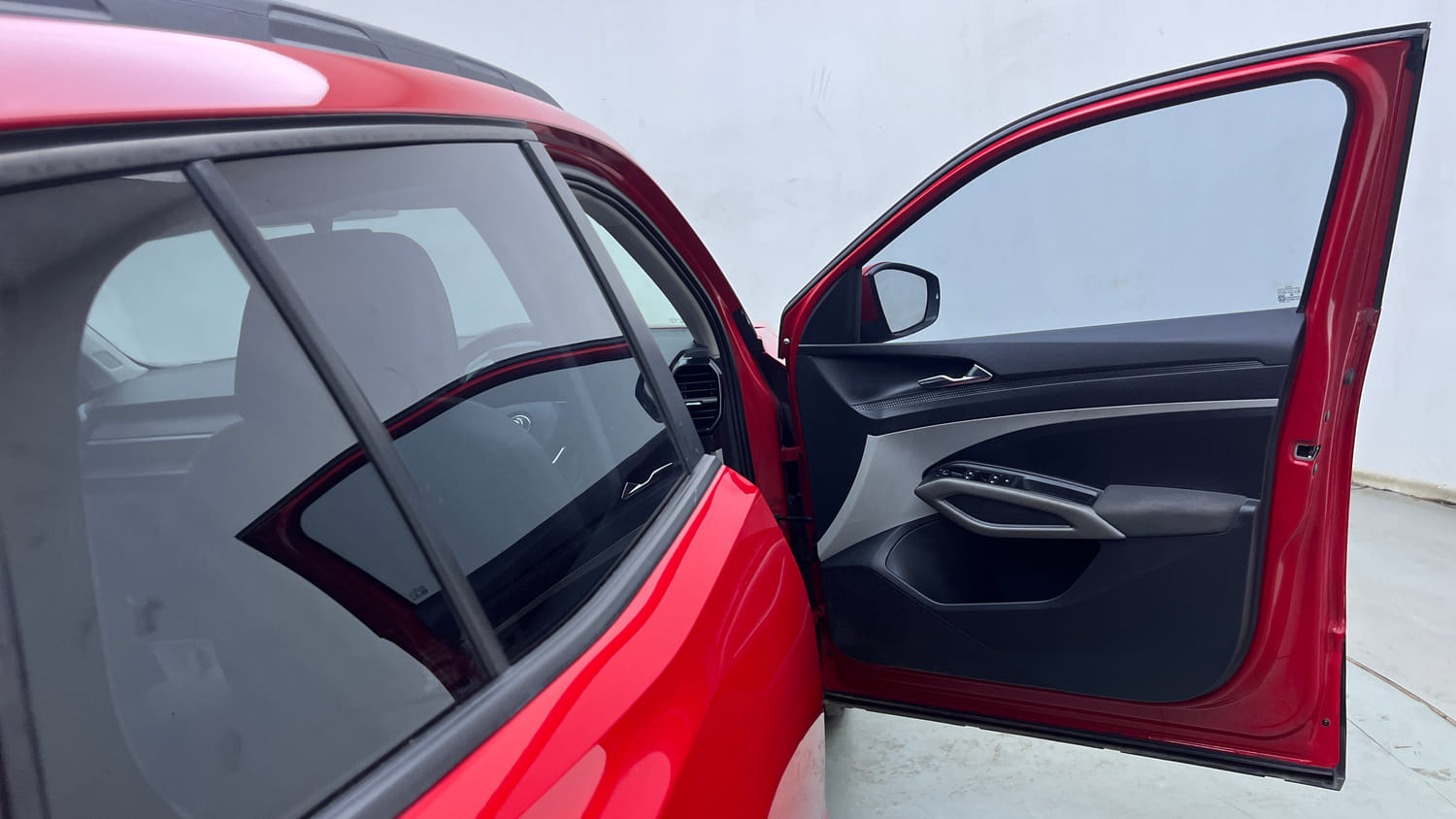 Used 2025 Skoda Kylaq Signature Petrol Manual interior RIGHT FRONT DOOR OPEN VIEW