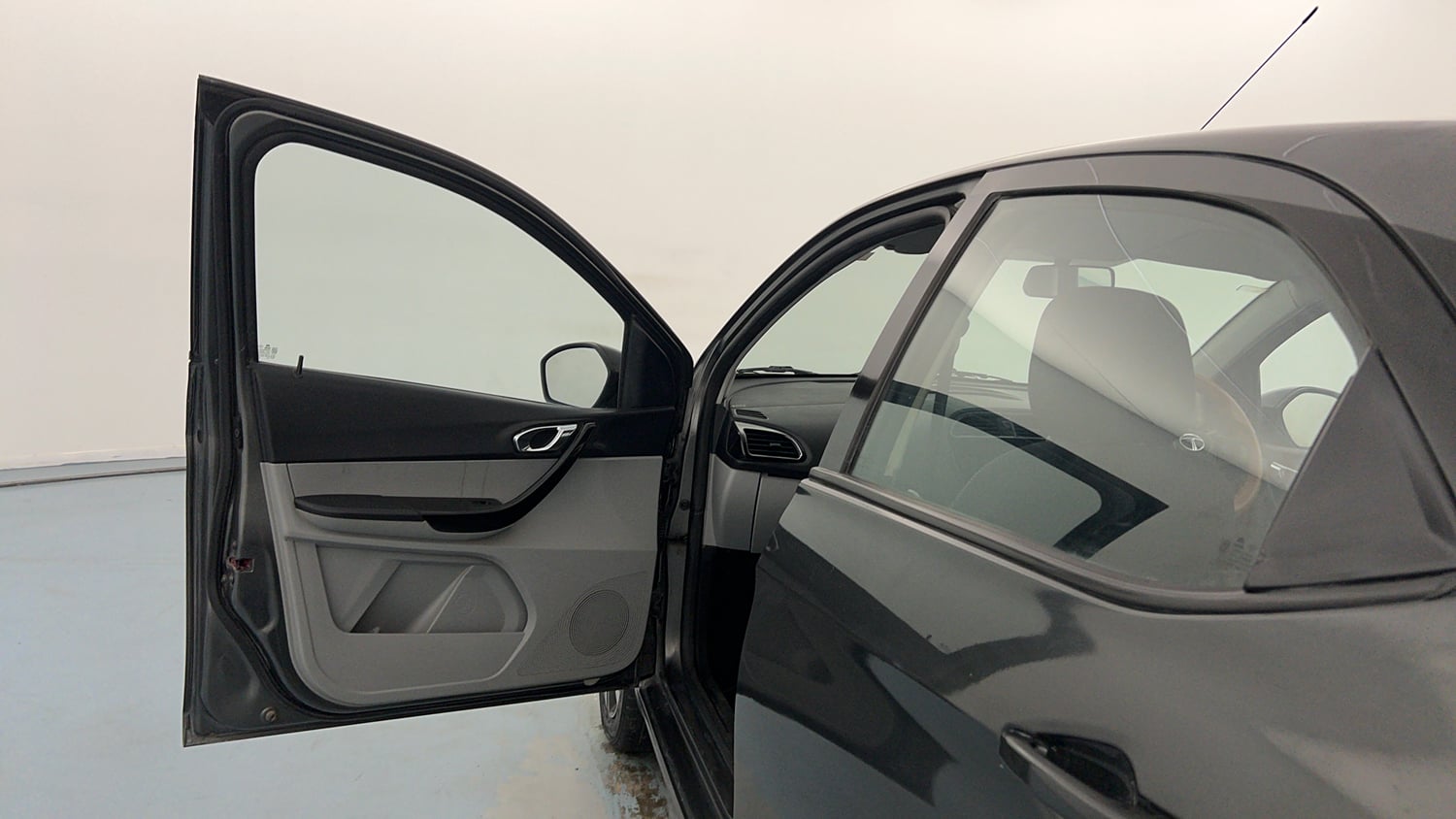 Used 2020 Tata Tiago XZ Plus Dual Tone Petrol Manual interior LEFT FRONT DOOR OPEN VIEW