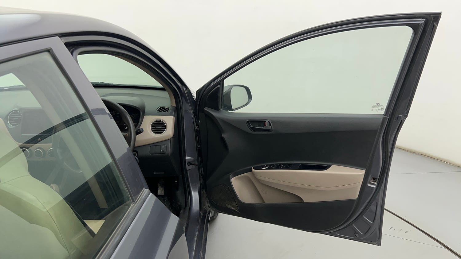 Used 2017 Hyundai Grand i10 Magna 1.2 Kappa VTVT Petrol Manual interior RIGHT FRONT DOOR OPEN VIEW