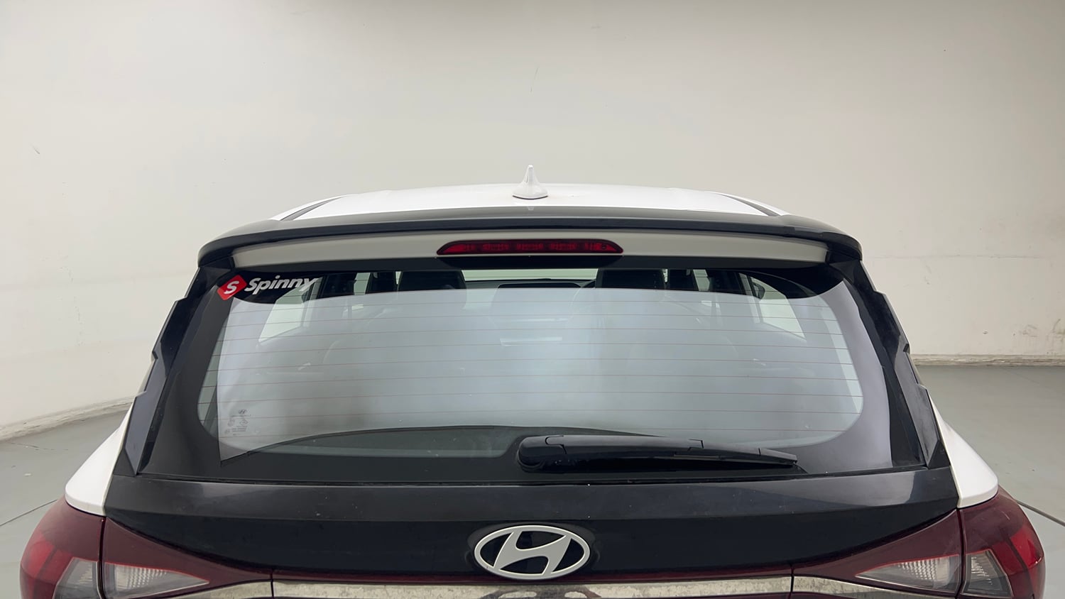 Used 2023 Hyundai i20 N Line N8 1.0 Turbo DCT Petrol Automatic exterior BACK WINDSHIELD VIEW