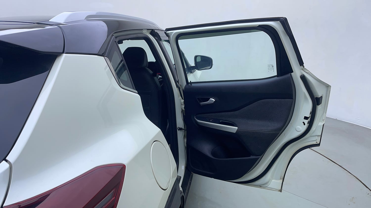 Used 2022 Nissan Magnite XV Premium Turbo CVT Dual Tone Petrol Automatic interior RIGHT REAR DOOR OPEN VIEW