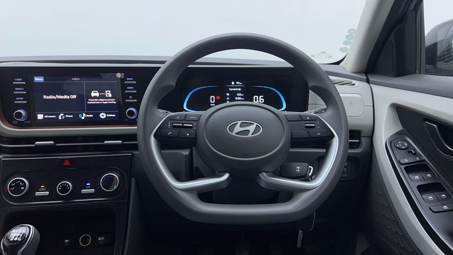 Used 2024 Hyundai Creta 1.5 MPi Petrol MT EX Petrol Manual interior STEERING VIEW