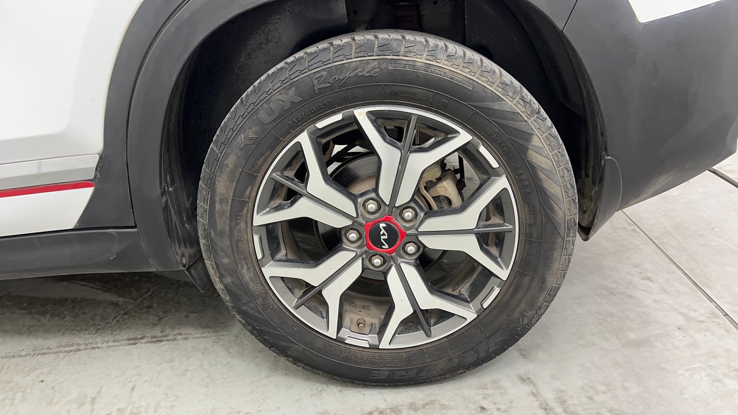 Used 2023 Kia Seltos GTX Plus 1.4 Petrol Manual tyres LEFT REAR TYRE RIM VIEW