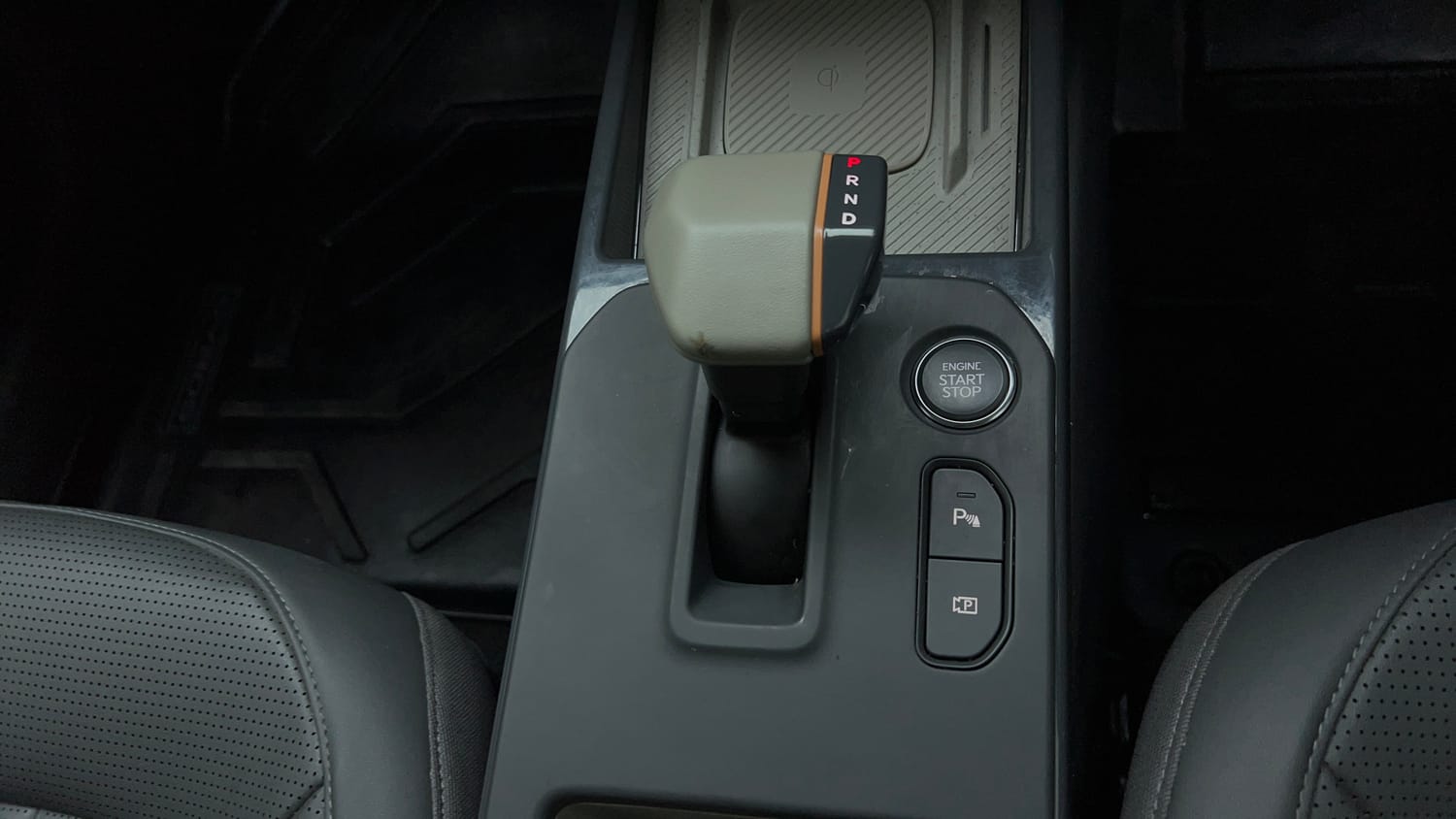 Used 2025 Kia Syros HTX Plus (O) 1.5 Diesel 6AT Diesel Automatic interior GEAR  KNOB VIEW