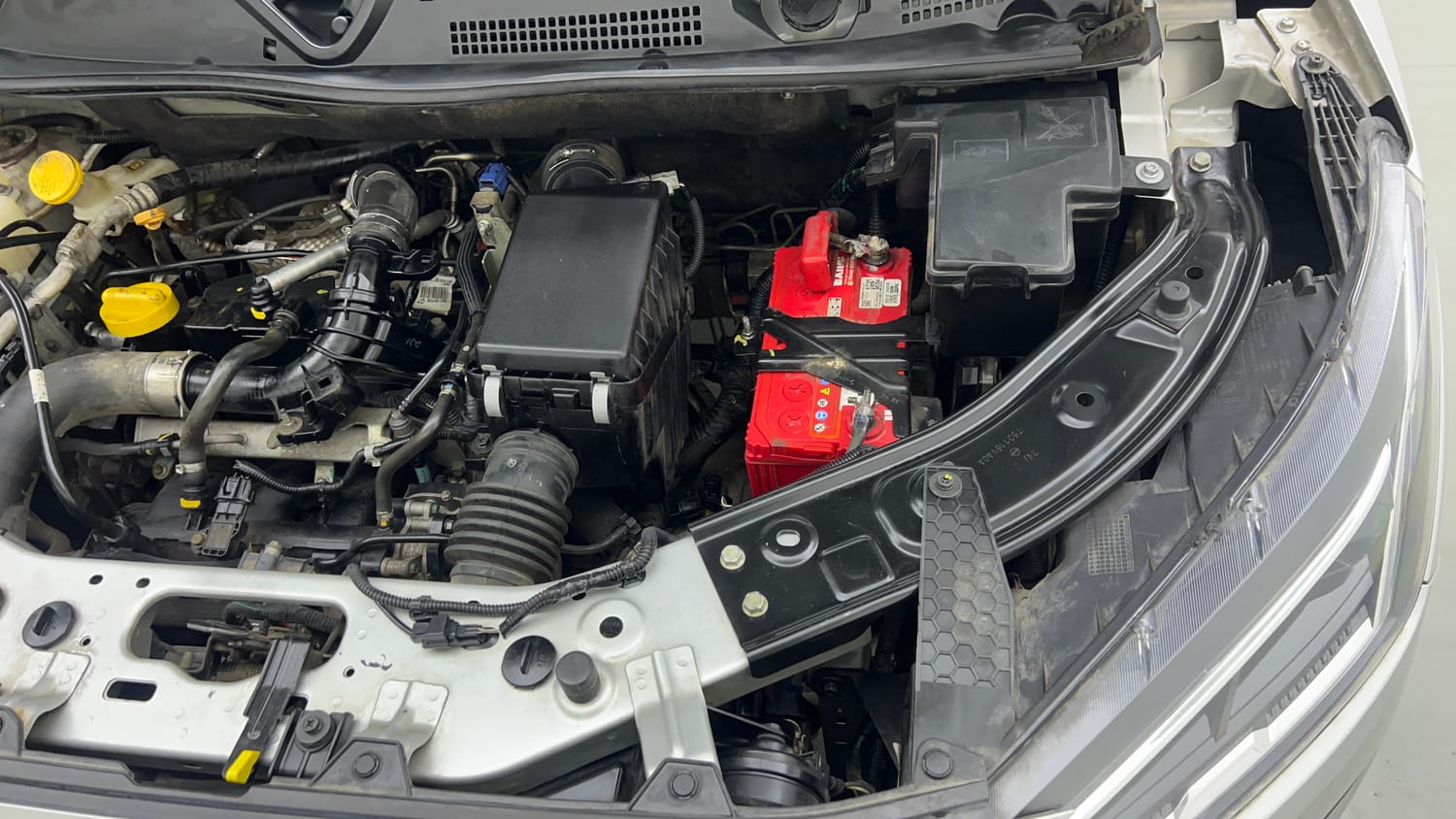 2022 Nissan Magnite XV Premium Turbo (O) CVT-28