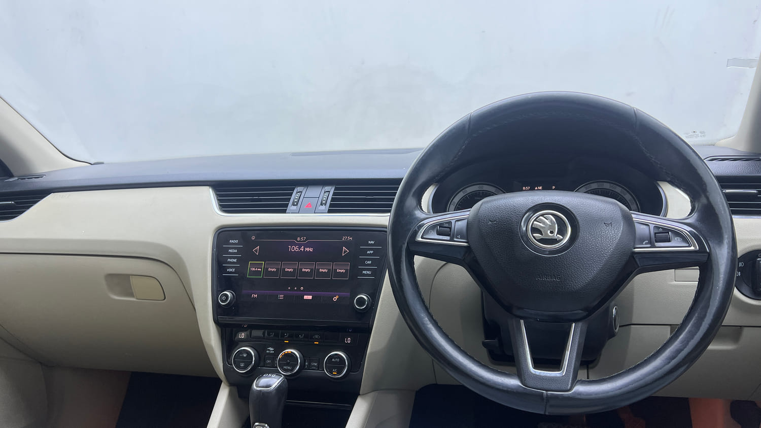 Used 2018 Skoda Octavia 1.8 TSI L&K Petrol Automatic interior DASHBOARD VIEW