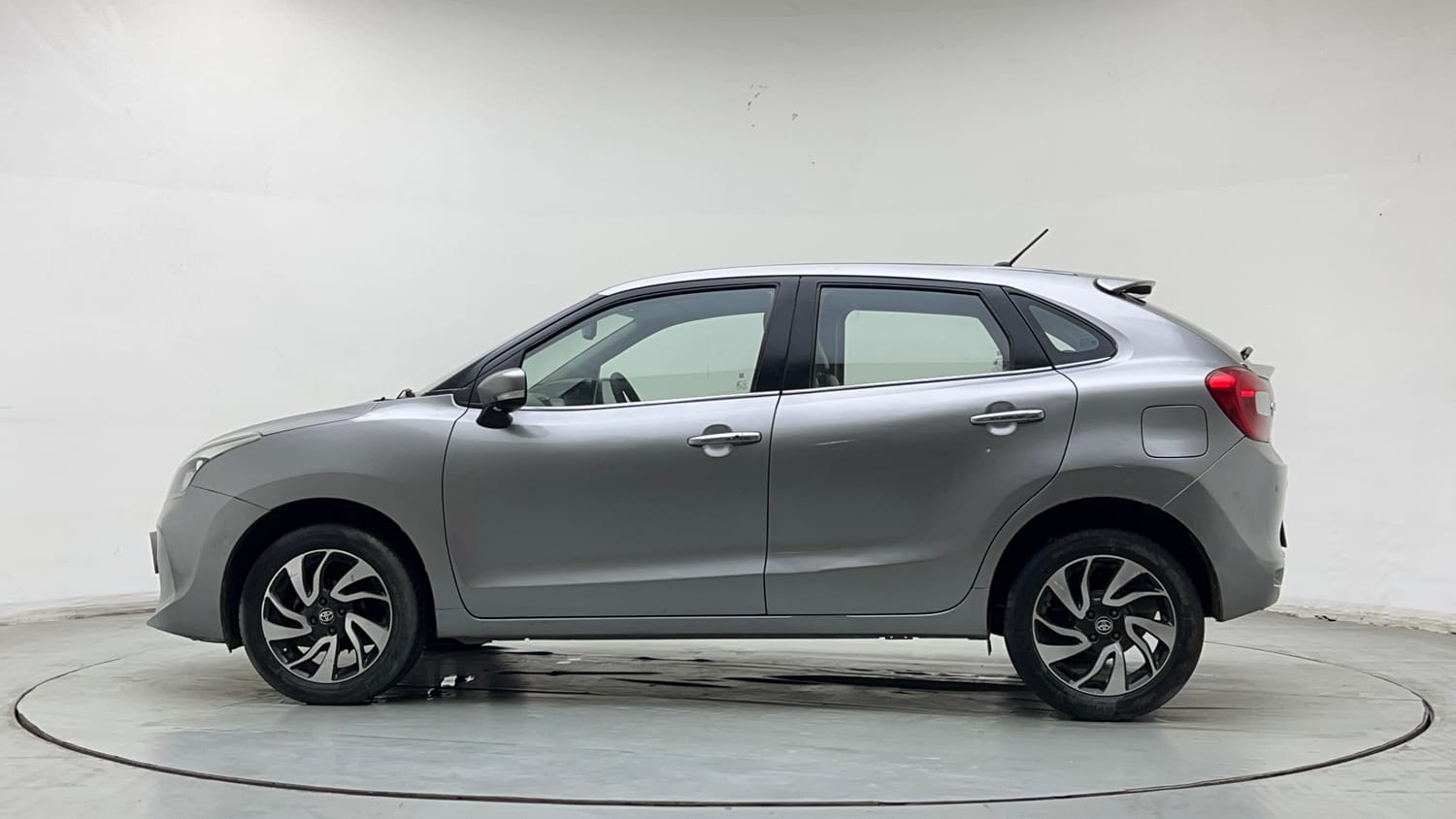 2019 Toyota Glanza G-1