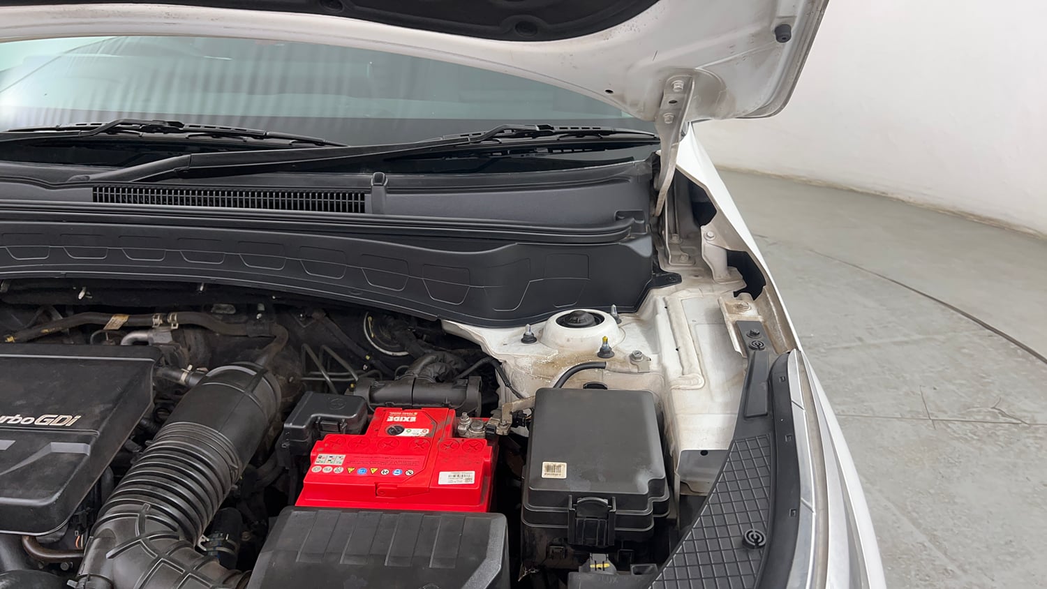 Used 2023 Kia Seltos GTX Plus 1.4 Petrol Manual engine ENGINE LEFT SIDE HINGE & APRON VIEW