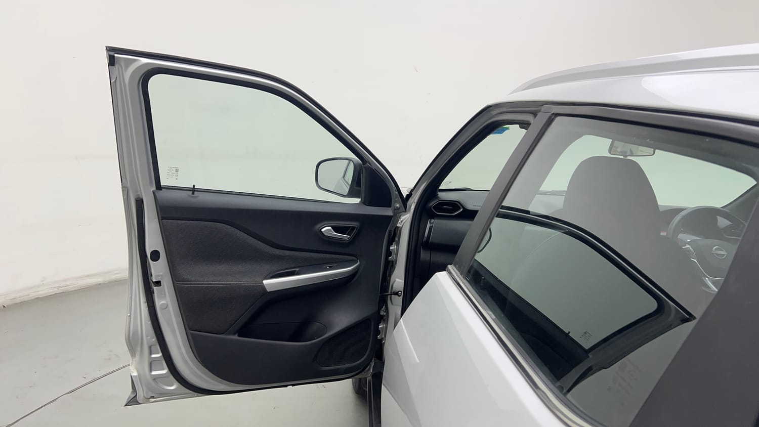 2022 Nissan Magnite XV Premium Turbo (O) CVT-21