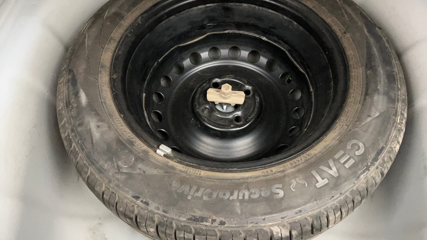 Used 2019 Hyundai Verna SX (O)1.6 VTVT Petrol Manual tyres SPARE TYRE VIEW