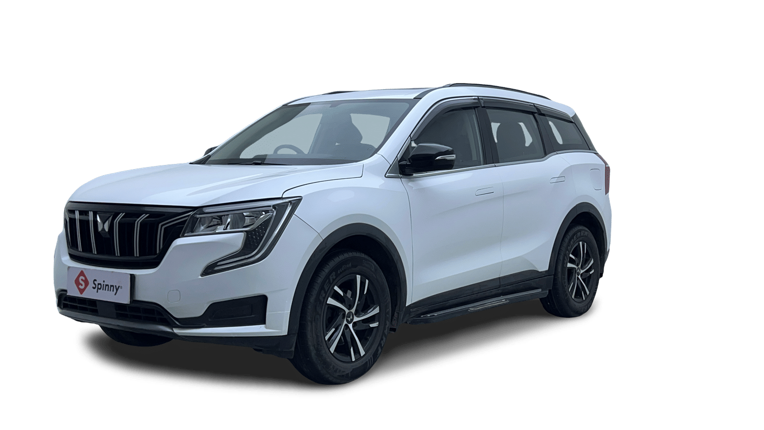 Used 2024 Mahindra XUV700 AX5 Petrol AT 7 STR Petrol Automatic Image