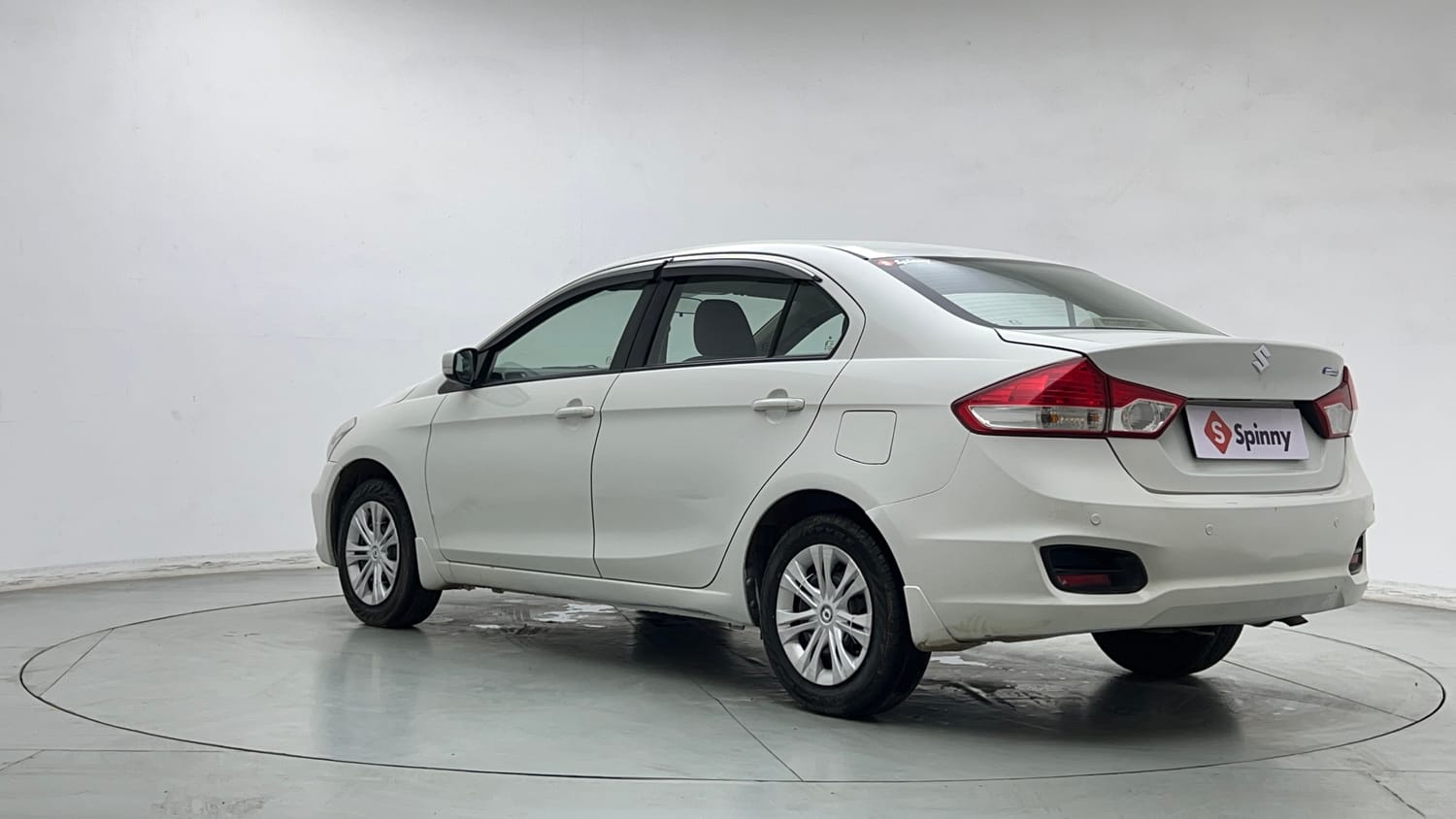 Used 2023 Maruti Suzuki Ciaz Sigma 1.5 Petrol Manual exterior LEFT REAR CORNER VIEW