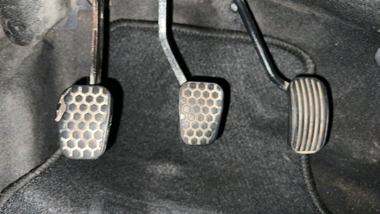 Used 2020 Tata Tiago XZ Plus Dual Tone Petrol Manual interior PEDALS VIEW