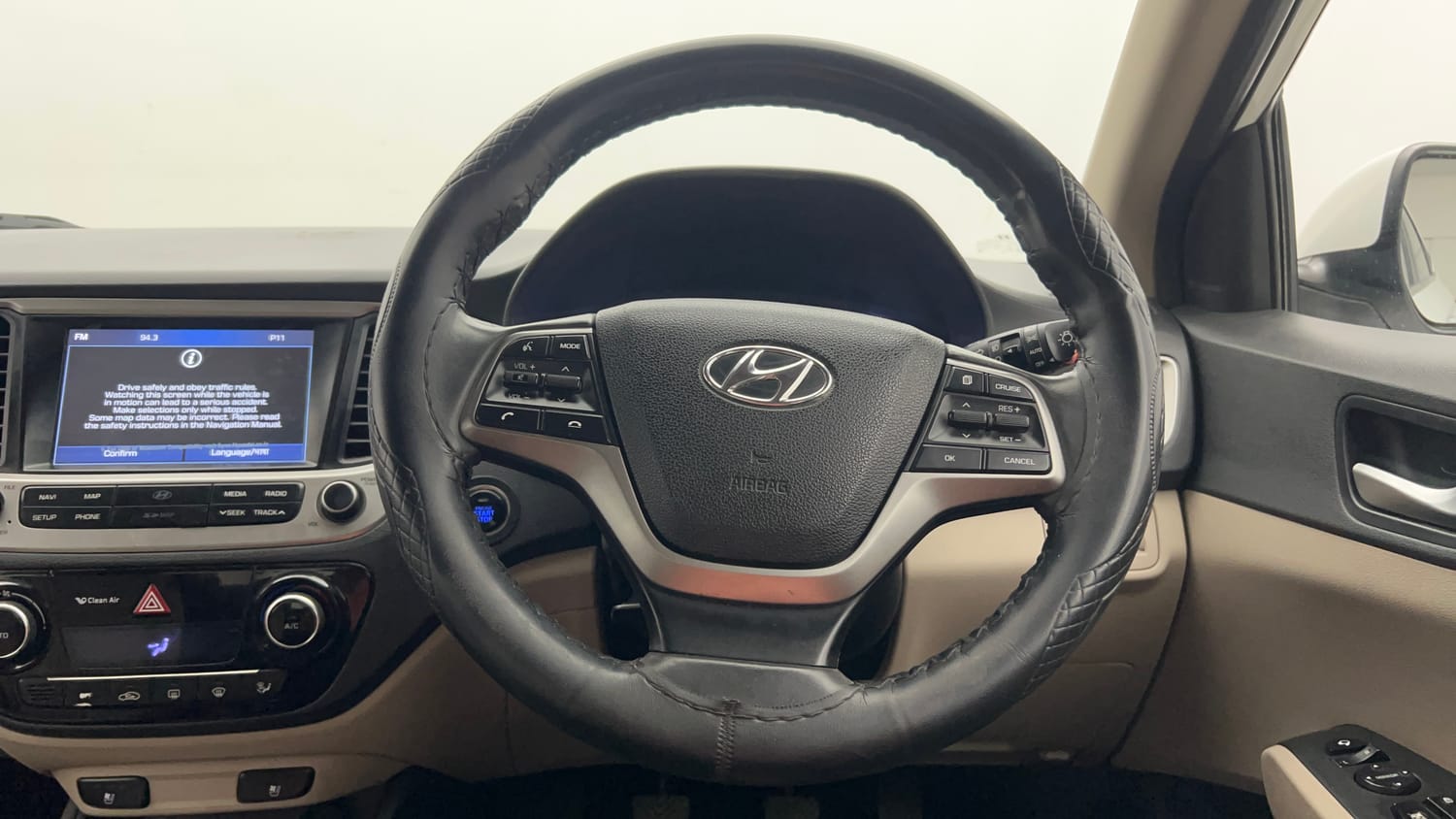Used 2019 Hyundai Verna SX (O)1.6 VTVT Petrol Manual interior STEERING VIEW