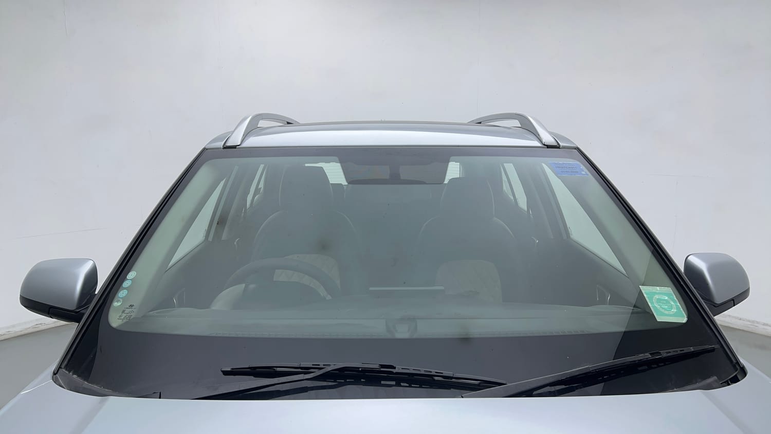 Used 2020 Hyundai Venue SX Plus 1.0 Turbo DCT Petrol Automatic exterior FRONT WINDSHIELD VIEW
