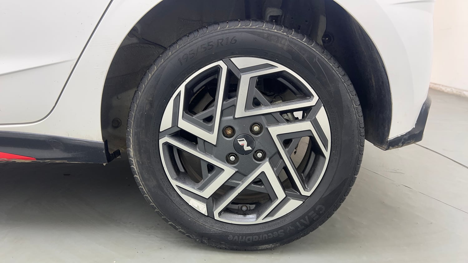 Used 2023 Hyundai i20 N Line N8 1.0 Turbo DCT Petrol Automatic tyres LEFT REAR TYRE RIM VIEW