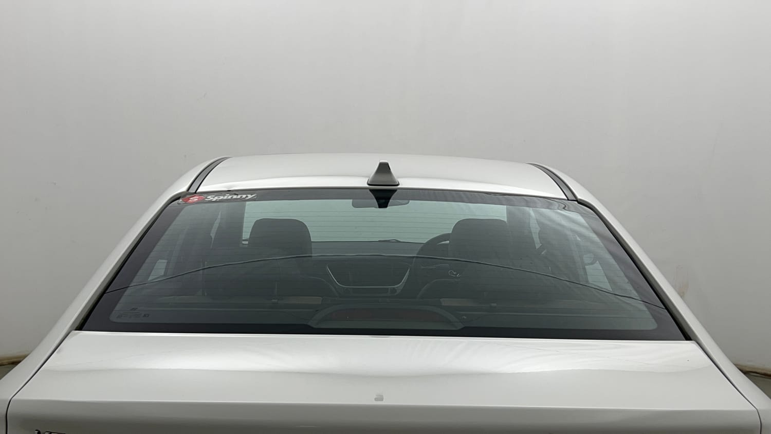 Used 2019 Hyundai Verna SX (O)1.6 VTVT Petrol Manual exterior BACK WINDSHIELD VIEW
