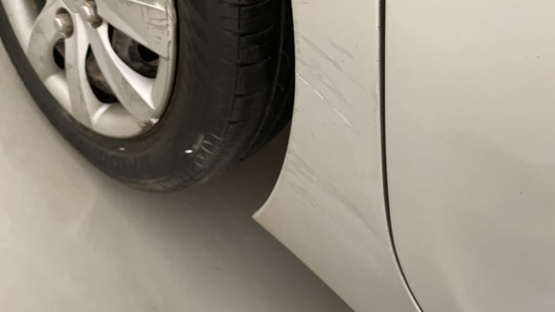 Used 2012 Hyundai Eon Magna + Petrol Manual dents MINOR SCRATCH