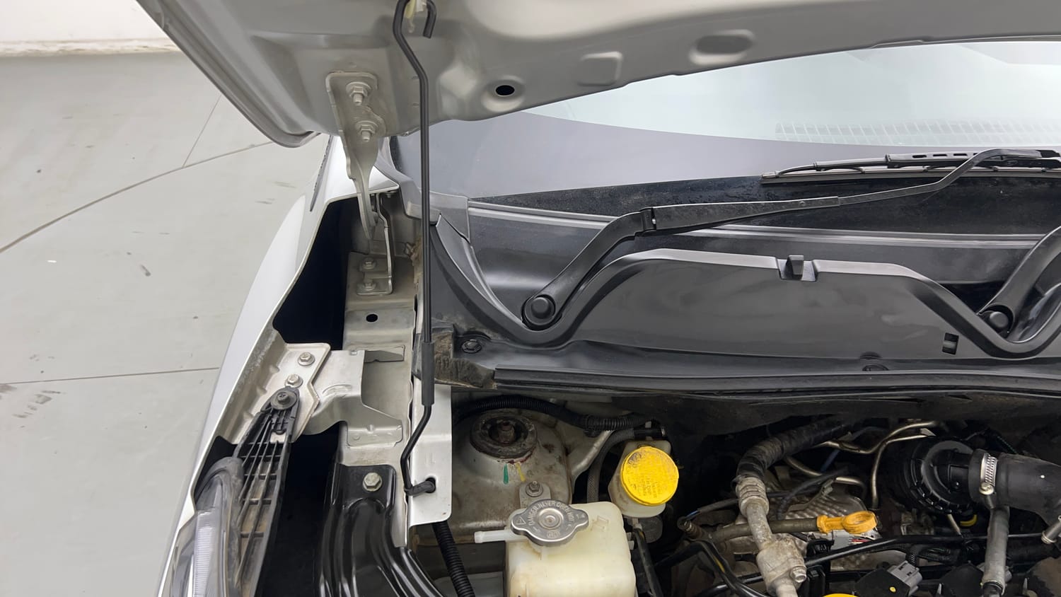 2022 Nissan Magnite XV Premium Turbo (O) CVT-31