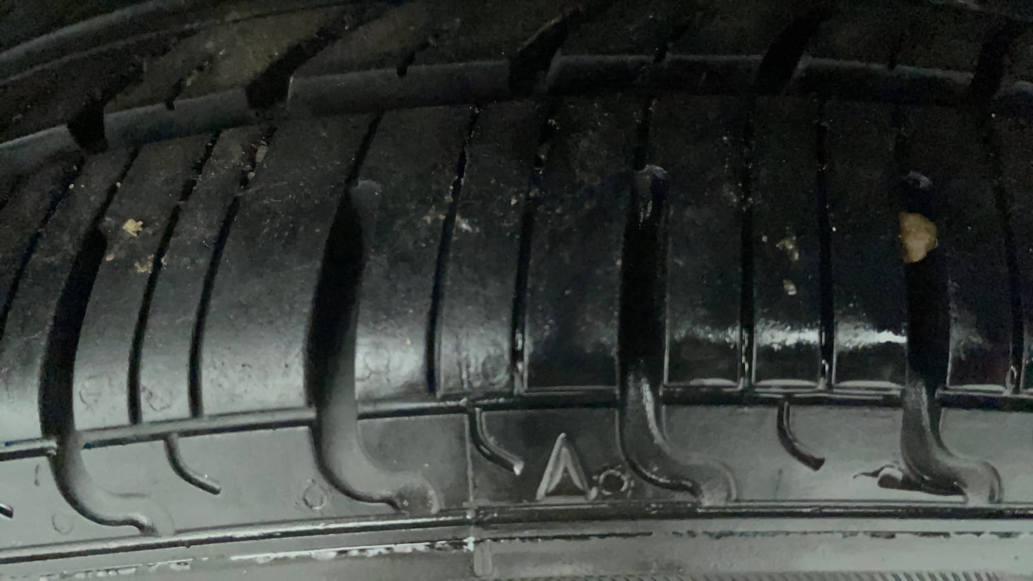 Used 2015 Hyundai Grand i10 Sportz 1.2 Kappa VTVT Petrol Manual tyres LEFT REAR TYRE TREAD VIEW
