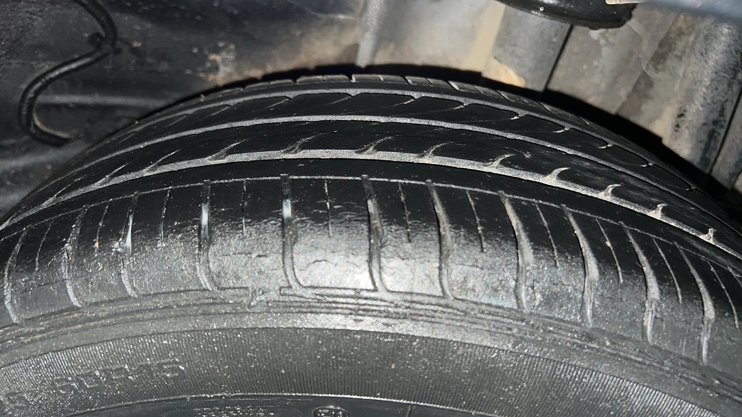 Used 2020 Tata Tiago XZ Plus Dual Tone Petrol Manual tyres LEFT REAR TYRE TREAD VIEW