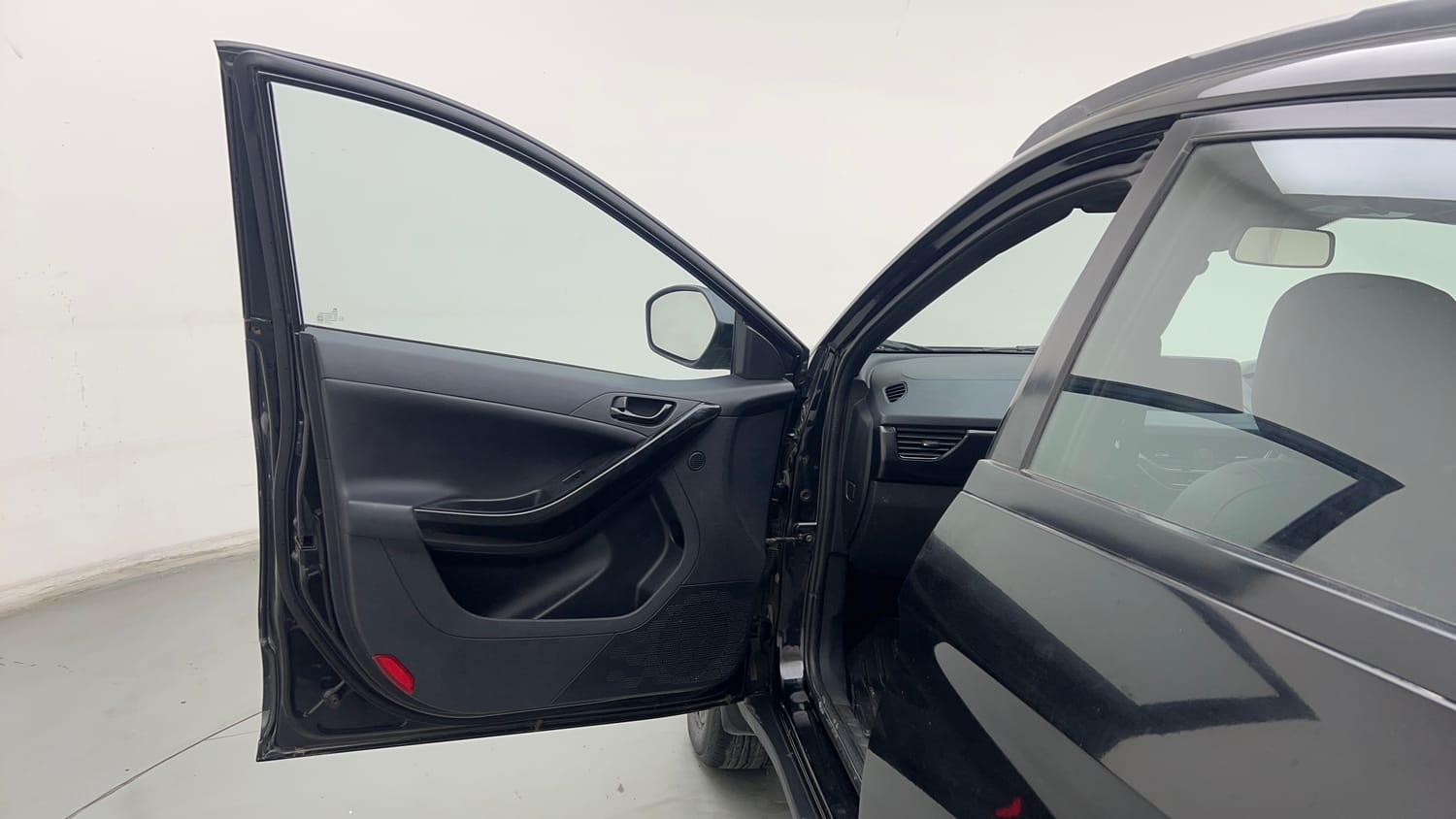 2023 Tata Nexon XZA Plus (S) Dark Edition-21