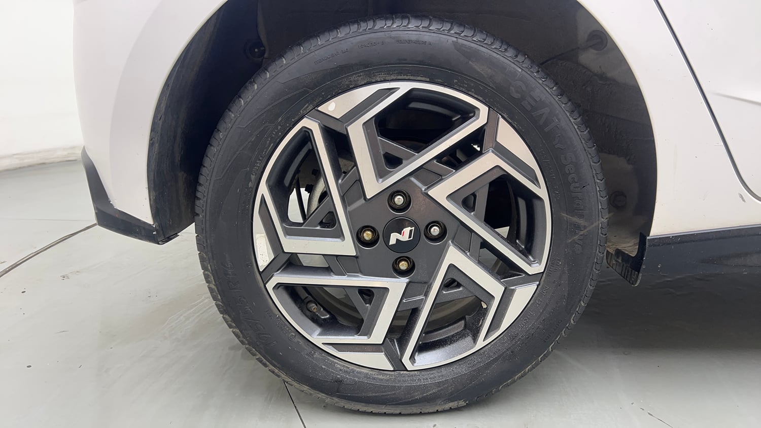 Used 2023 Hyundai i20 N Line N8 1.0 Turbo DCT Petrol Automatic tyres RIGHT REAR TYRE RIM VIEW