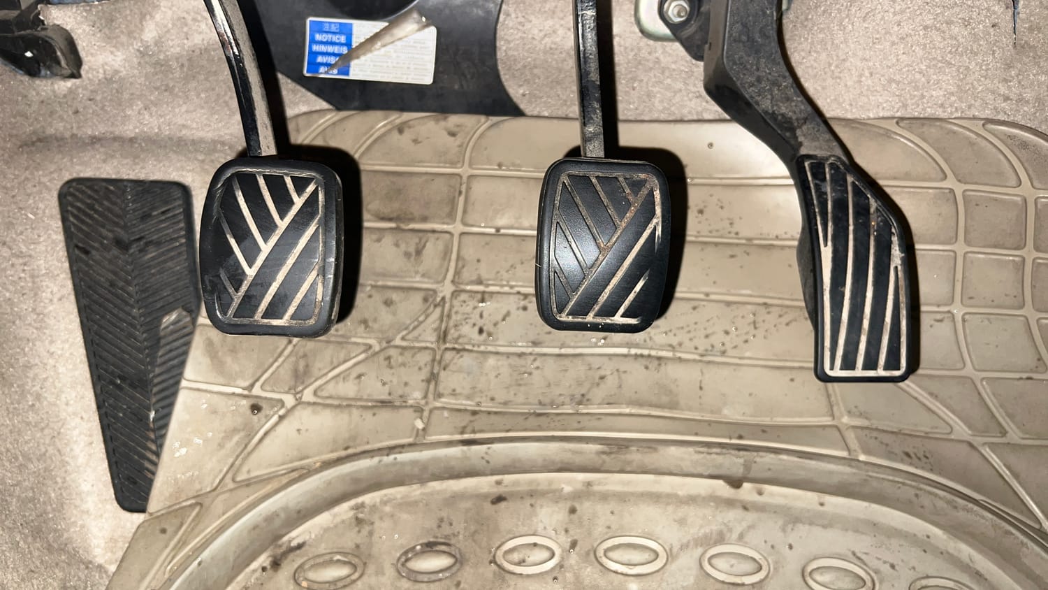 Used 2023 Maruti Suzuki Ciaz Sigma 1.5 Petrol Manual interior PEDALS VIEW