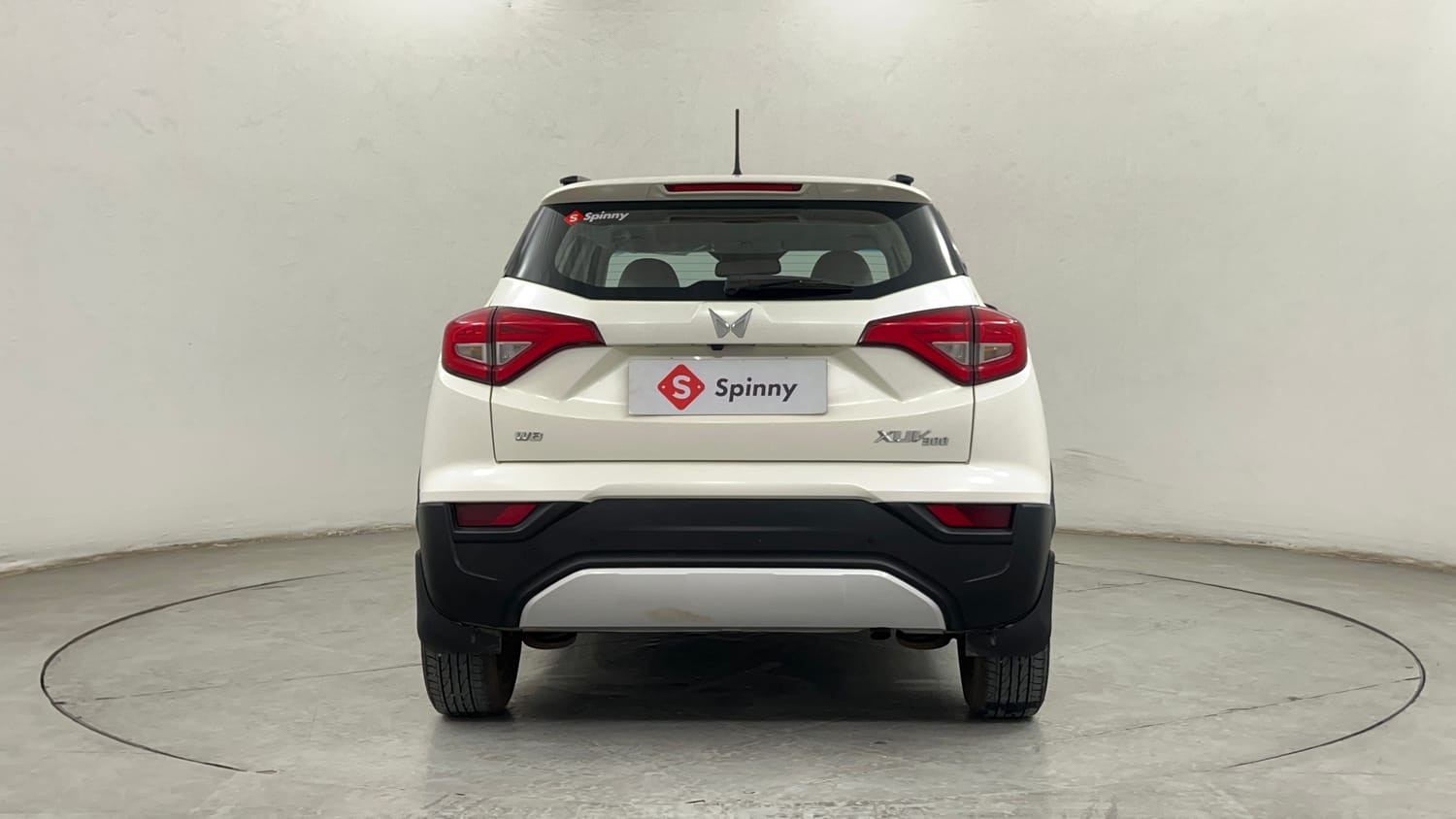 Used 2023 Mahindra XUV 300 W8 (O) 1.2 Petrol Petrol Manual exterior BACK VIEW