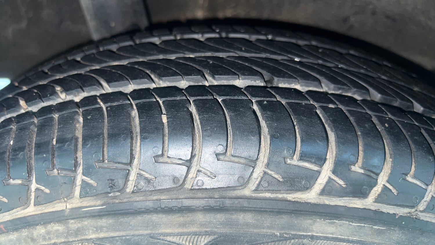 Used 2019 Maruti Suzuki Wagon R VXi 1.0 Petrol Manual tyres RIGHT REAR TYRE TREAD VIEW