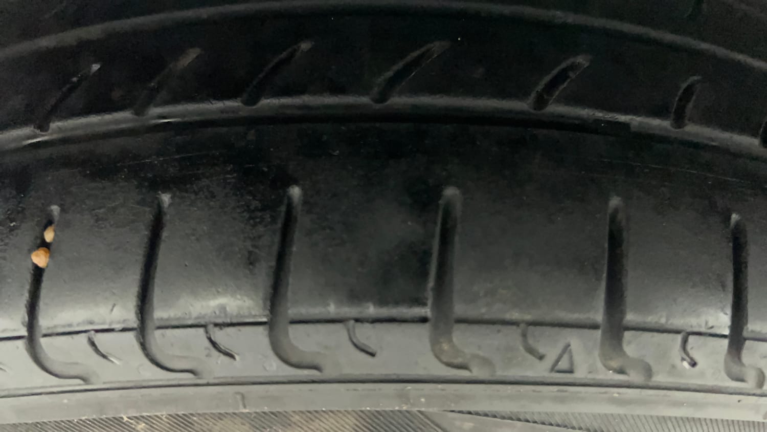 Used 2017 Maruti Suzuki Celerio ZXi AMT Petrol Automatic tyres LEFT FRONT TYRE TREAD VIEW