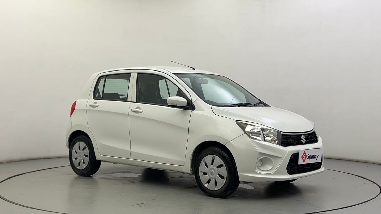 Used 2017 Maruti Suzuki Celerio ZXi AMT Petrol Automatic exterior RIGHT FRONT CORNER VIEW