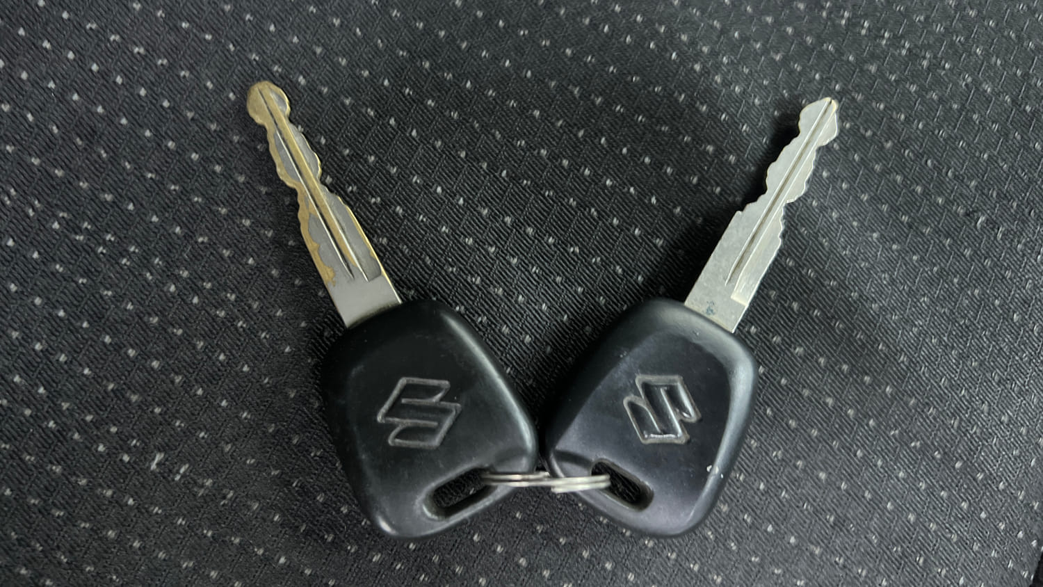 Used 2013 Maruti Suzuki Swift LDi Diesel Manual extra CAR KEY VIEW